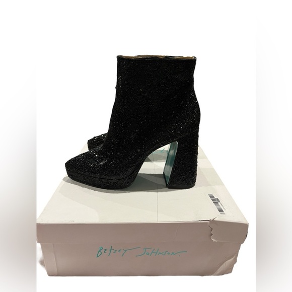 NIB Betsey Johnson Della Black Rhinestone Booties size 7.5 - Picture 4 of 8
